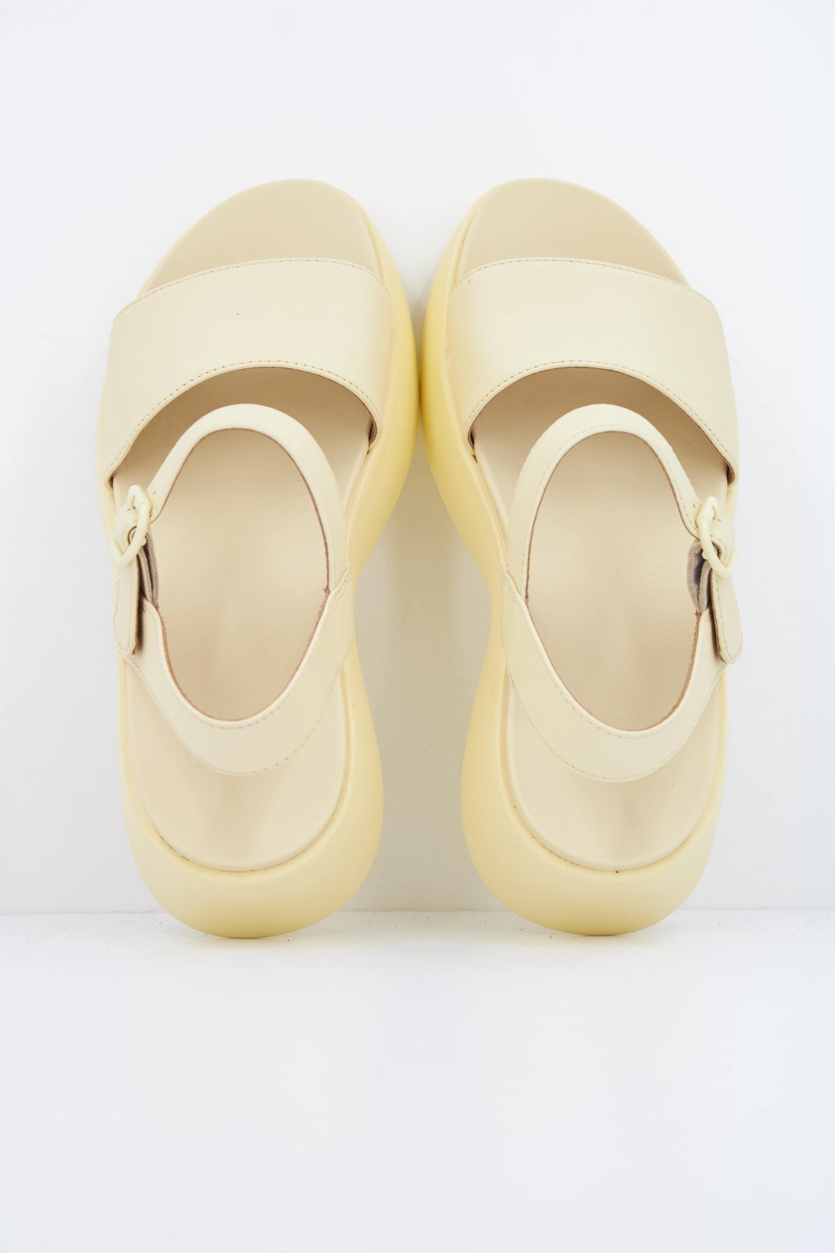 SANDALIAS DE PLATAFORMA