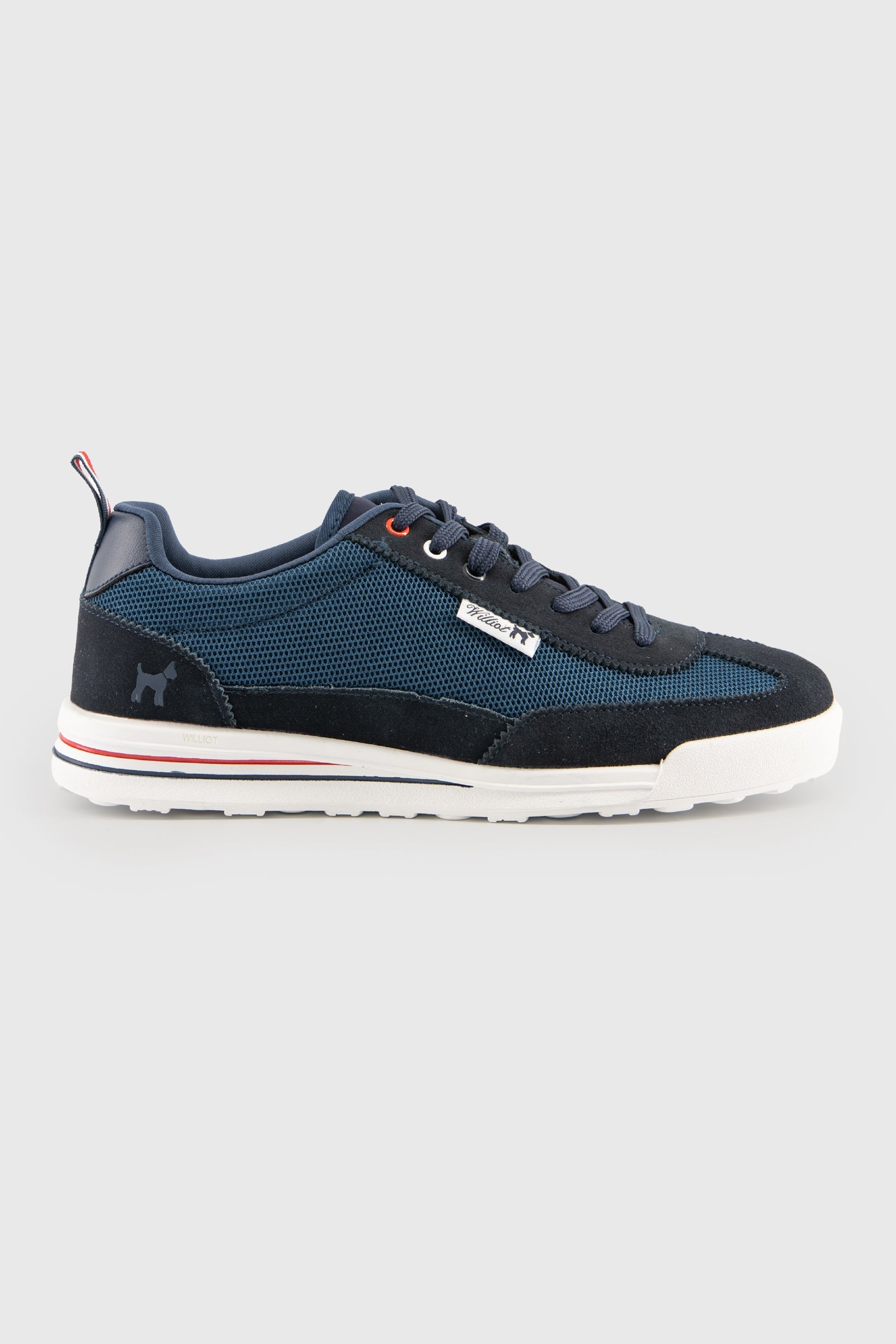 Zapatilla urbana de malla azul marino