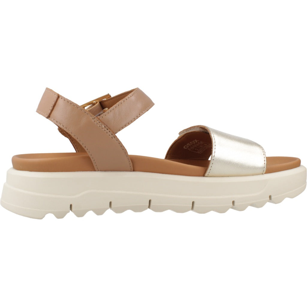 SANDALIA DE PLATAFORMA MARRON