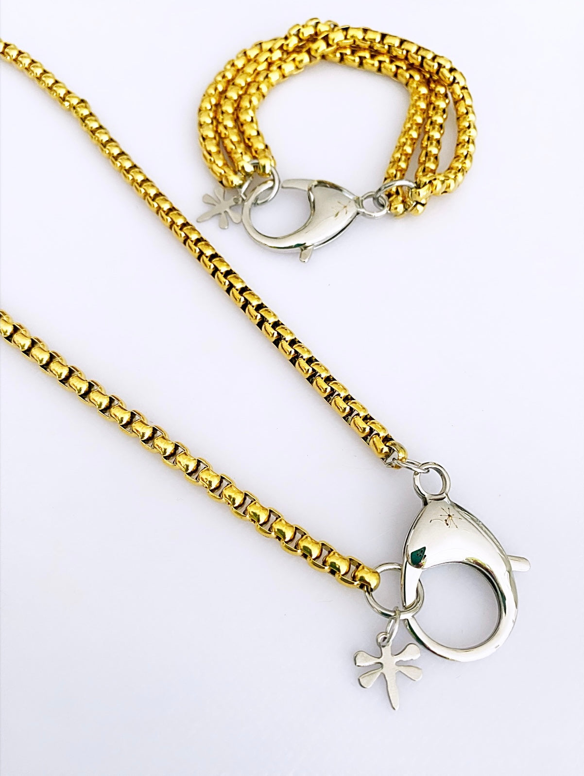 Aliza collar de tres cadenas